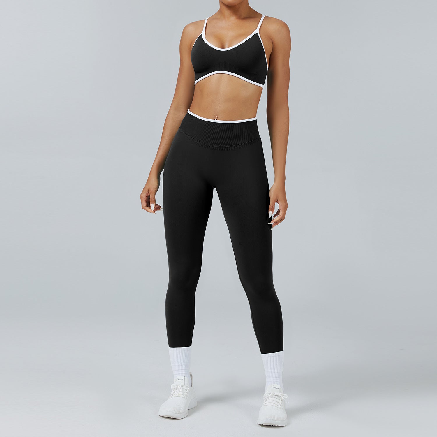 Seamless Back-Support Yoga and Fitness Set for Running Workouts
