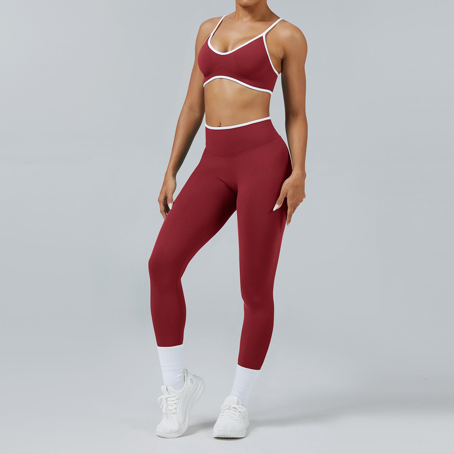 Seamless Back-Support Yoga and Fitness Set for Running Workouts