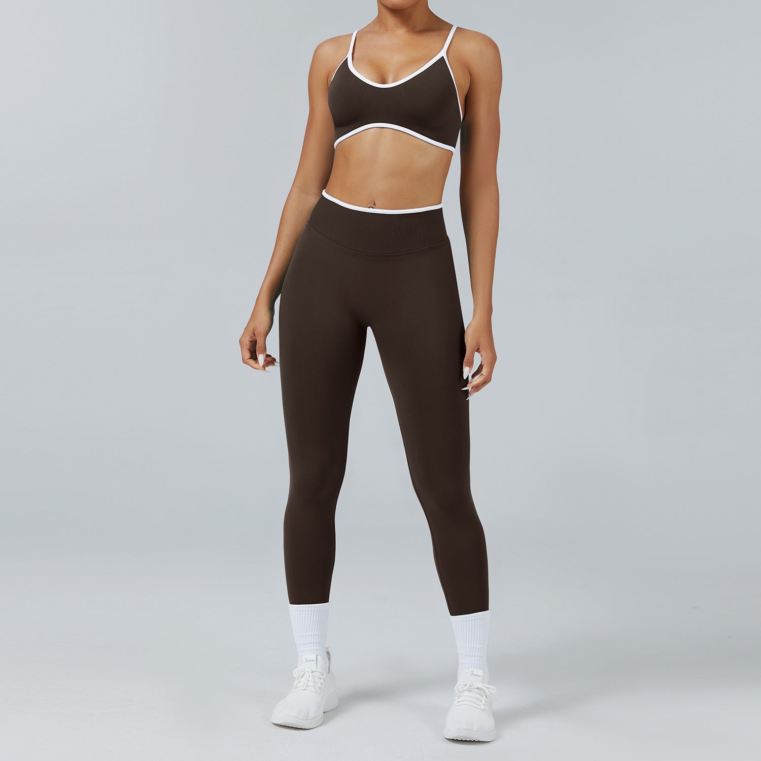 Seamless Back-Support Yoga and Fitness Set for Running Workouts
