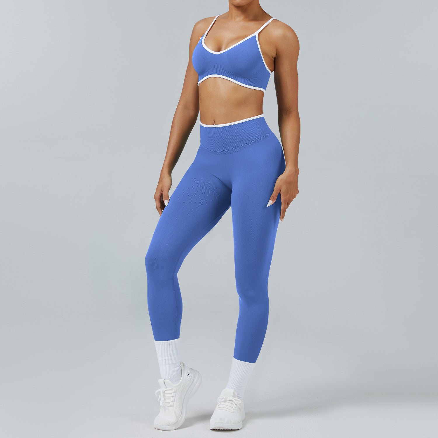 Seamless Back-Support Yoga and Fitness Set for Running Workouts
